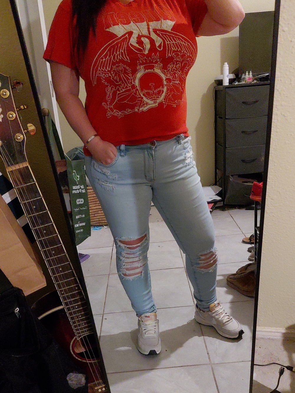 Queen Graphic Short-Sleeve Tee in Red